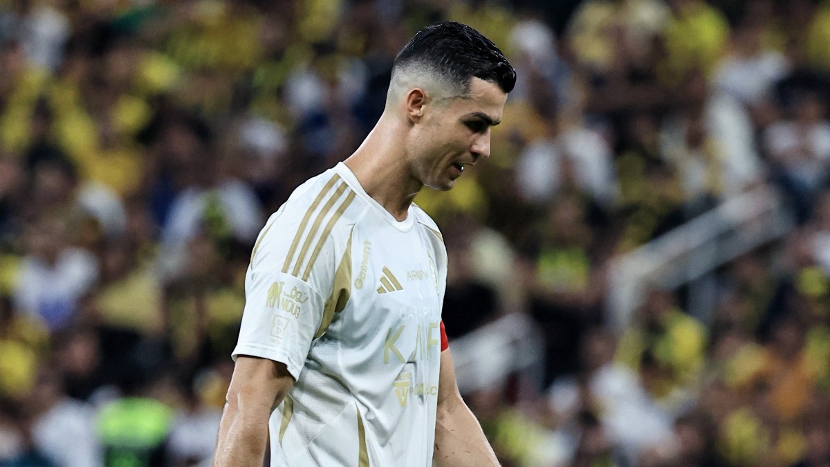 Ligue 1 hesabından Cristiano Ronaldo’ya Lionel Messi göndermesi