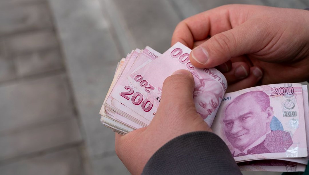 Emekli maaş farkı ödemeleri 2025: SSK-Bağ-Kur emekli maaş farkları ne zaman yatacak? 1969 TL zam farkı ne zaman ödenecek?